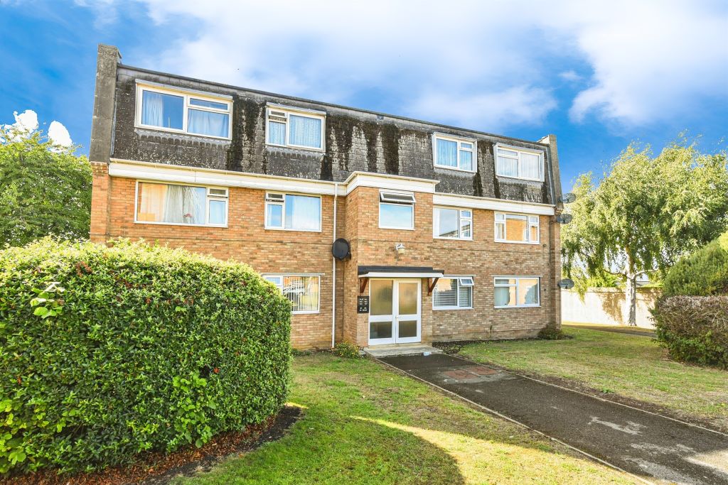 Property photo 1 of 17