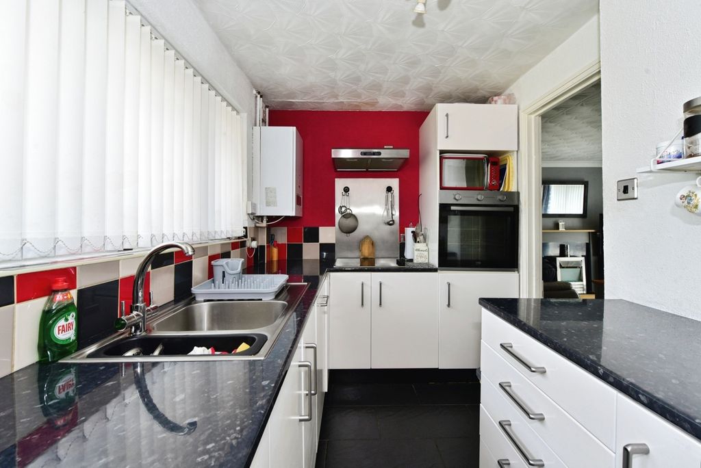 Property photo 2 of 15 Pbox-Img.Jpg