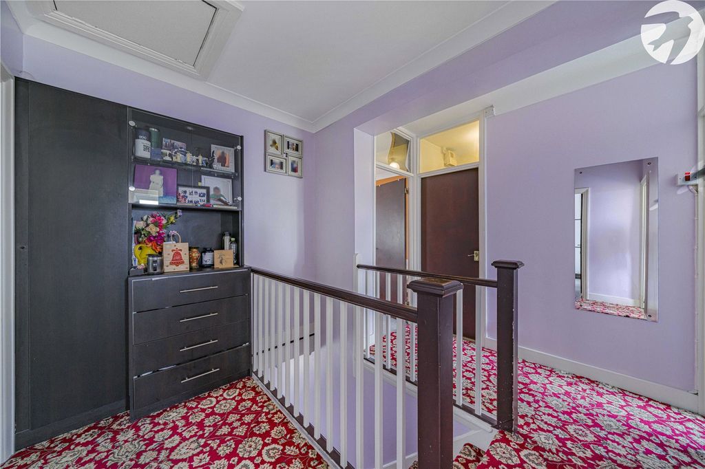 Additional image 18 of 5 bed detached house for saleKing Edward Avenue, West Dartford, Kent DA1
