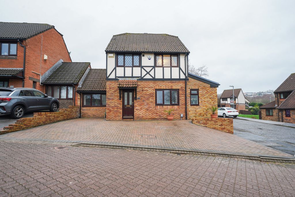 Property photo 1 of 28 Dsc07263