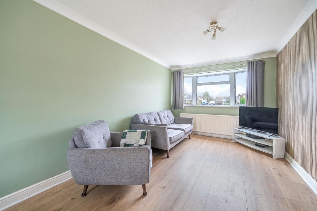 Property photo 3 of 21 Living Area