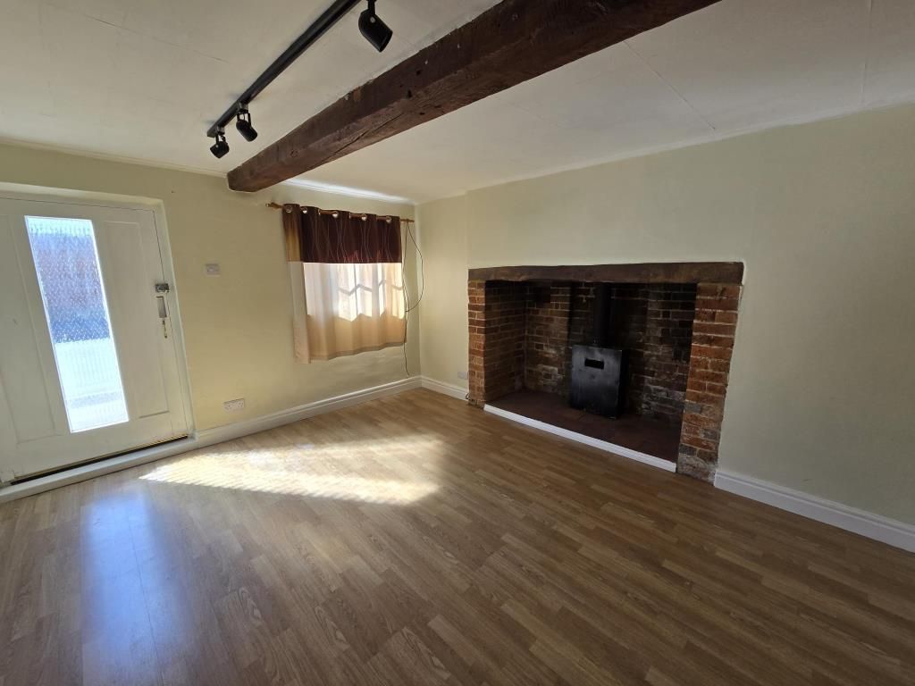 Property photo 2 of 5 Living Room