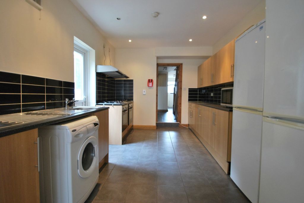 Property photo 3 of 14 Photo 12