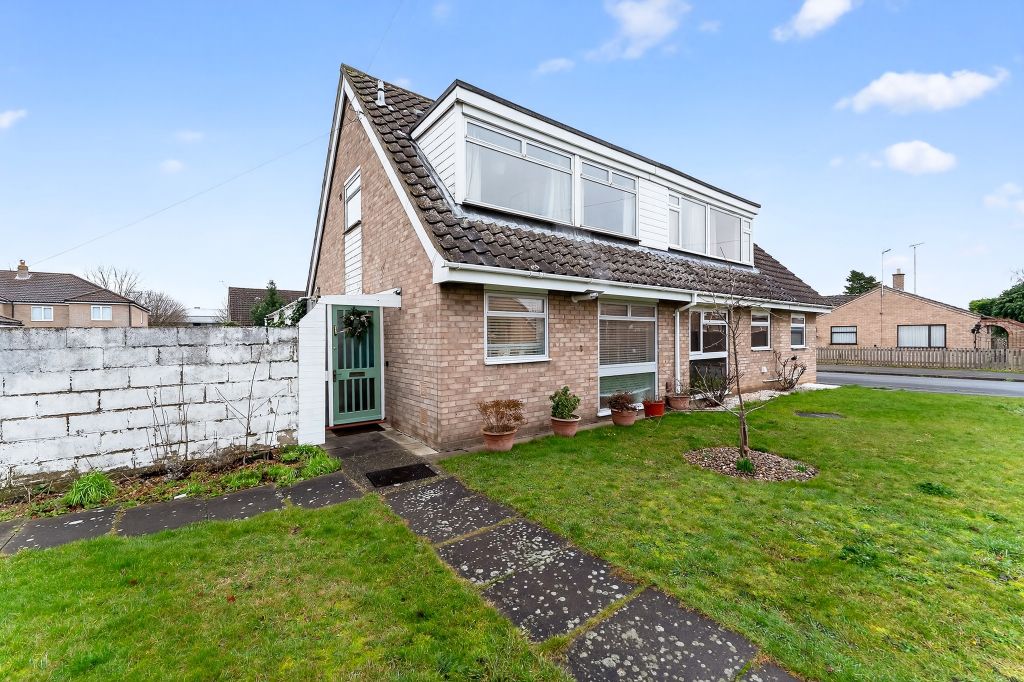 Property photo 2 of 20