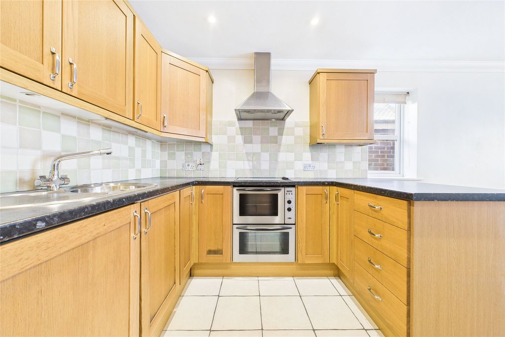 Property photo 2 of 11 Picture No. 11