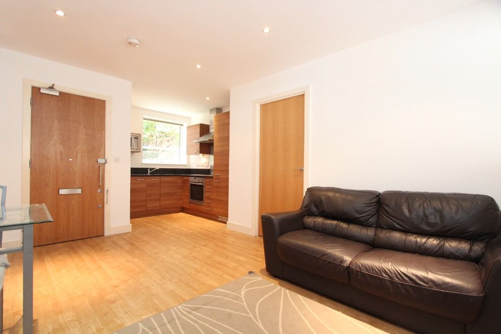 Property photo 2 of 6