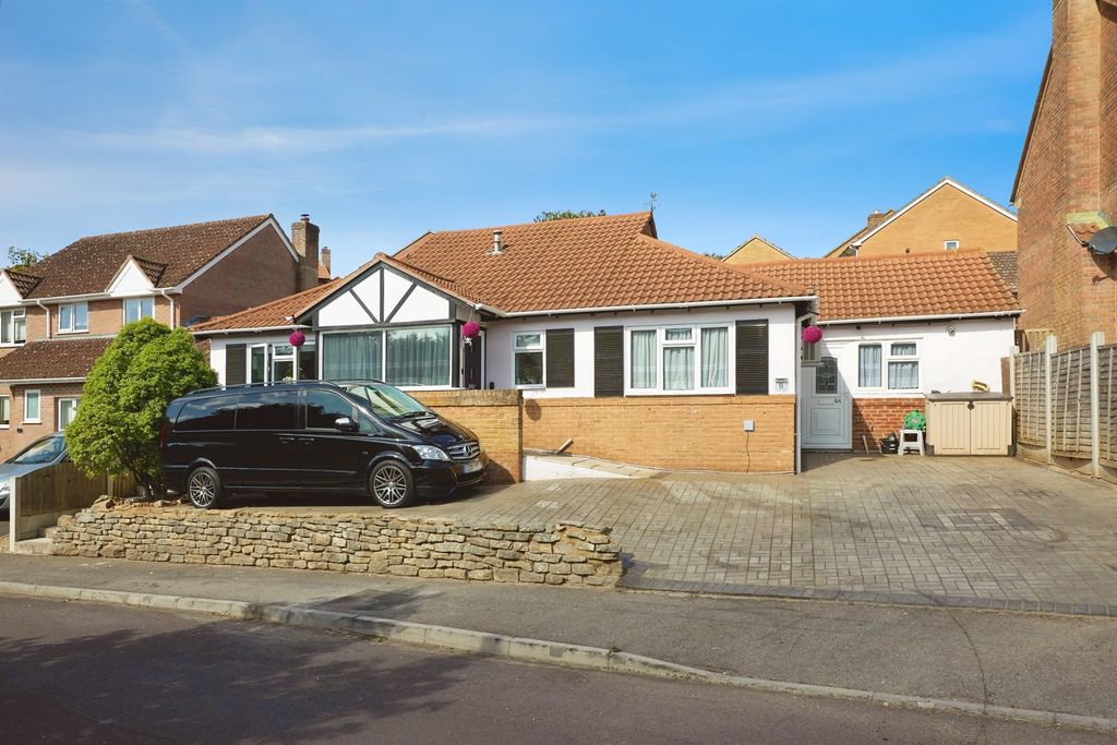 Property photo 1 of 16