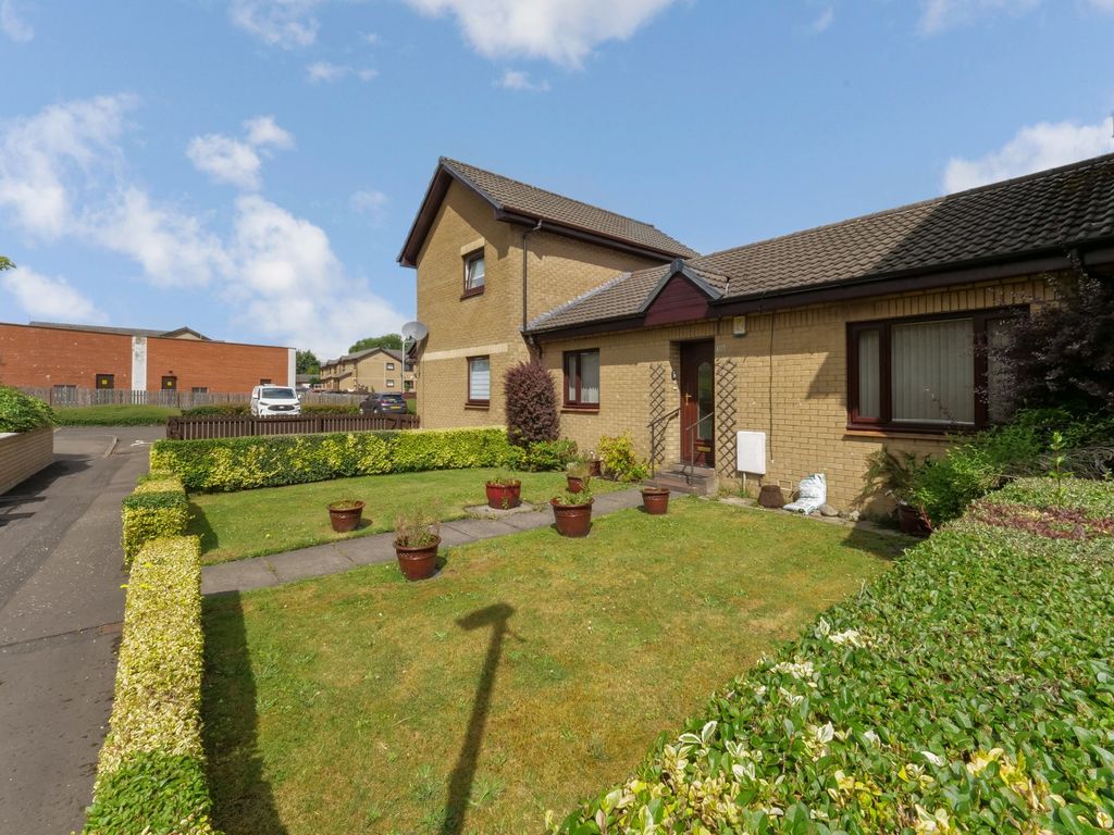 Property photo 1 of 11 External