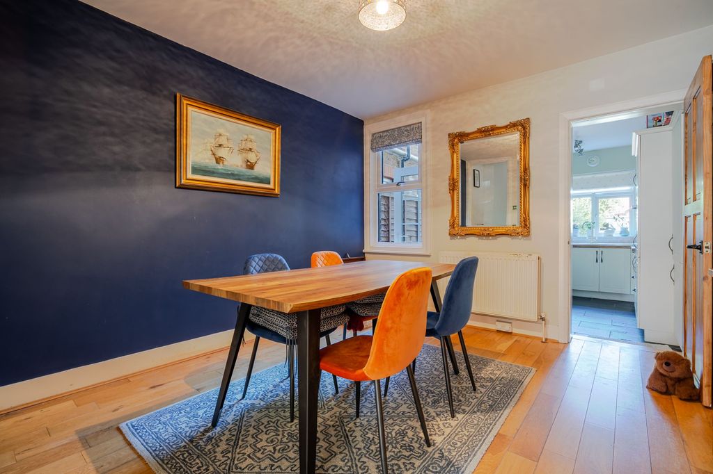 Additional image 4 of 3 bed property for saleBourne Avenue, Windsor SL4