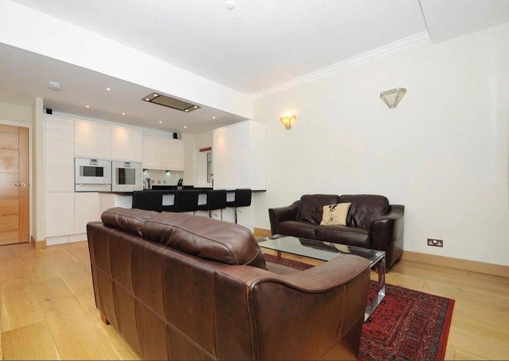 Property photo 2 of 7