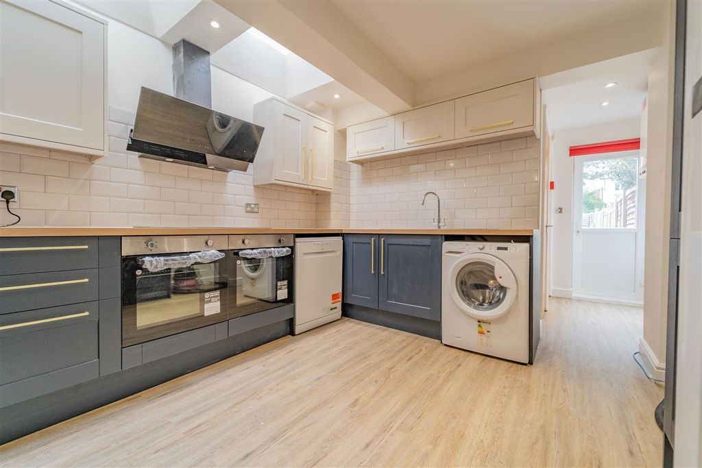 Property photo 2 of 26 Fas04993.Jpg