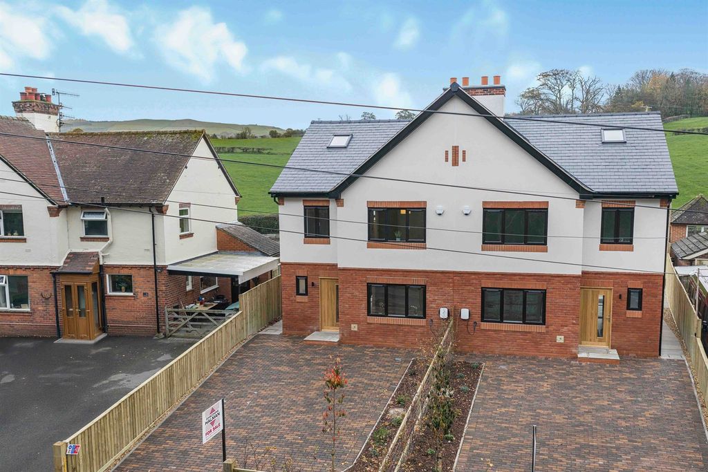 Property photo 1 of 42 (Main)