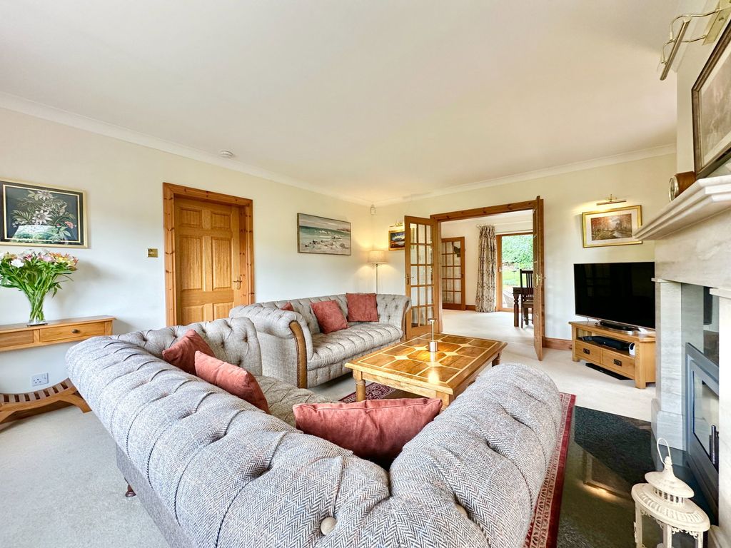 Property photo 3 of 50