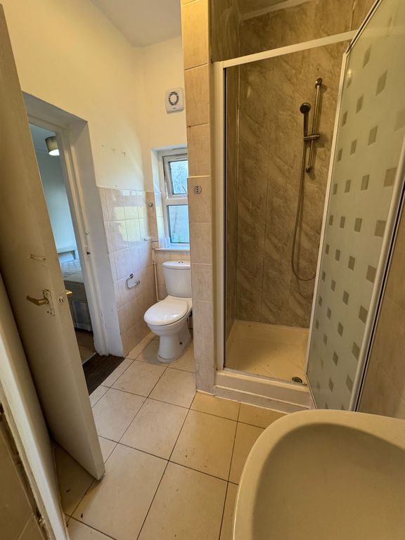 Property photo 3 of 3