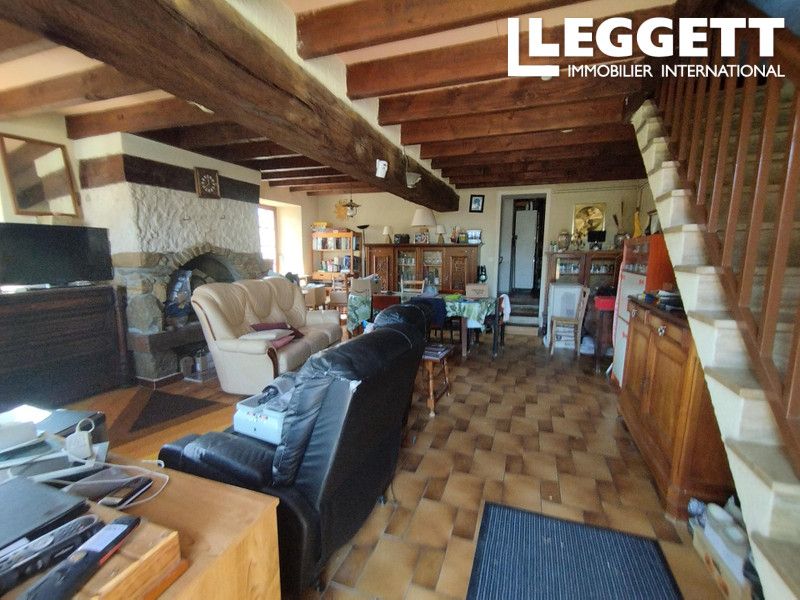 Property photo 2 of 10