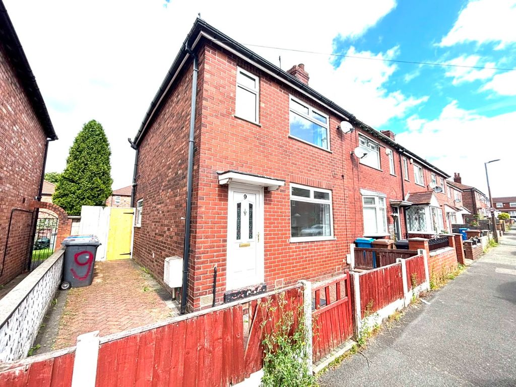 Property photo 1 of 11