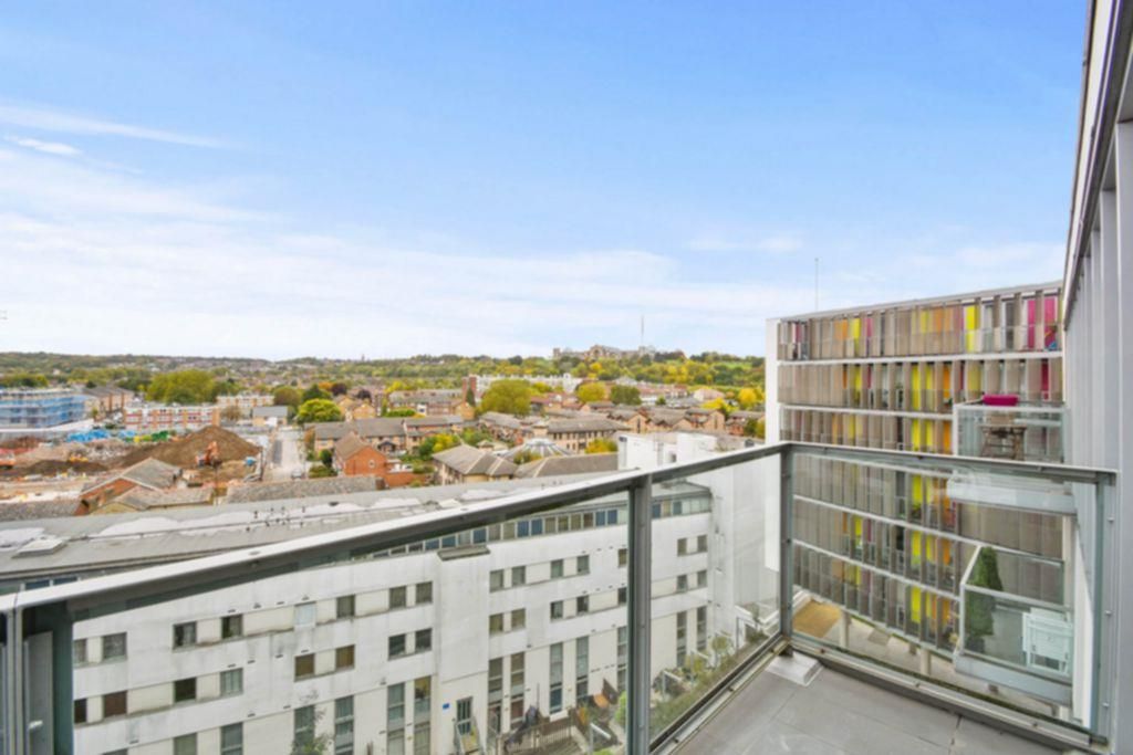 Property photo 3 of 9