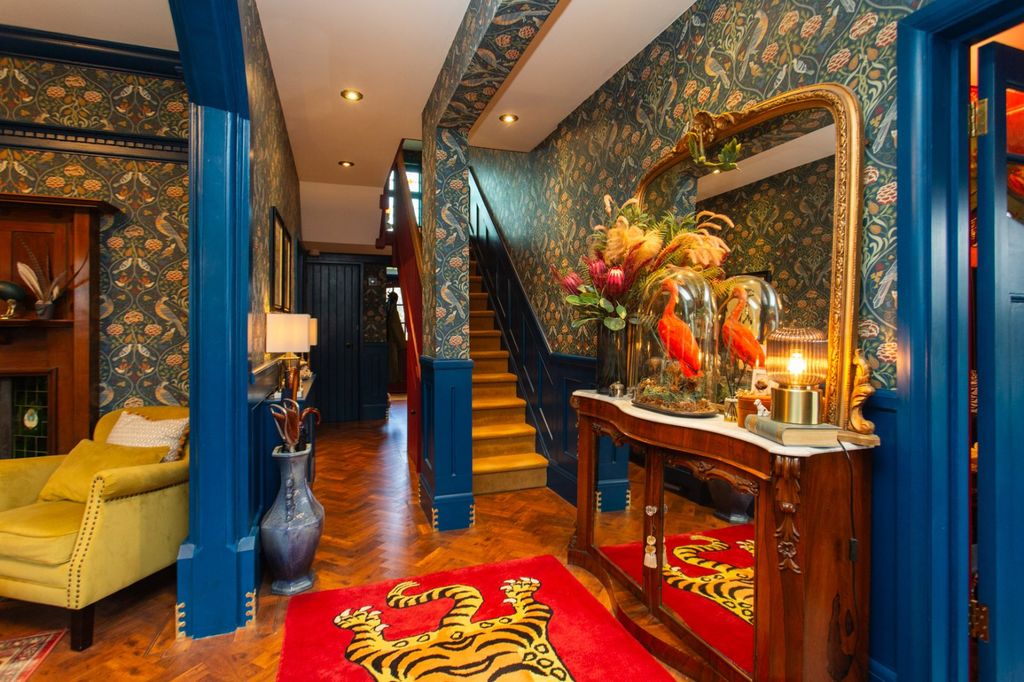 Property photo 2 of 37 Picture 2