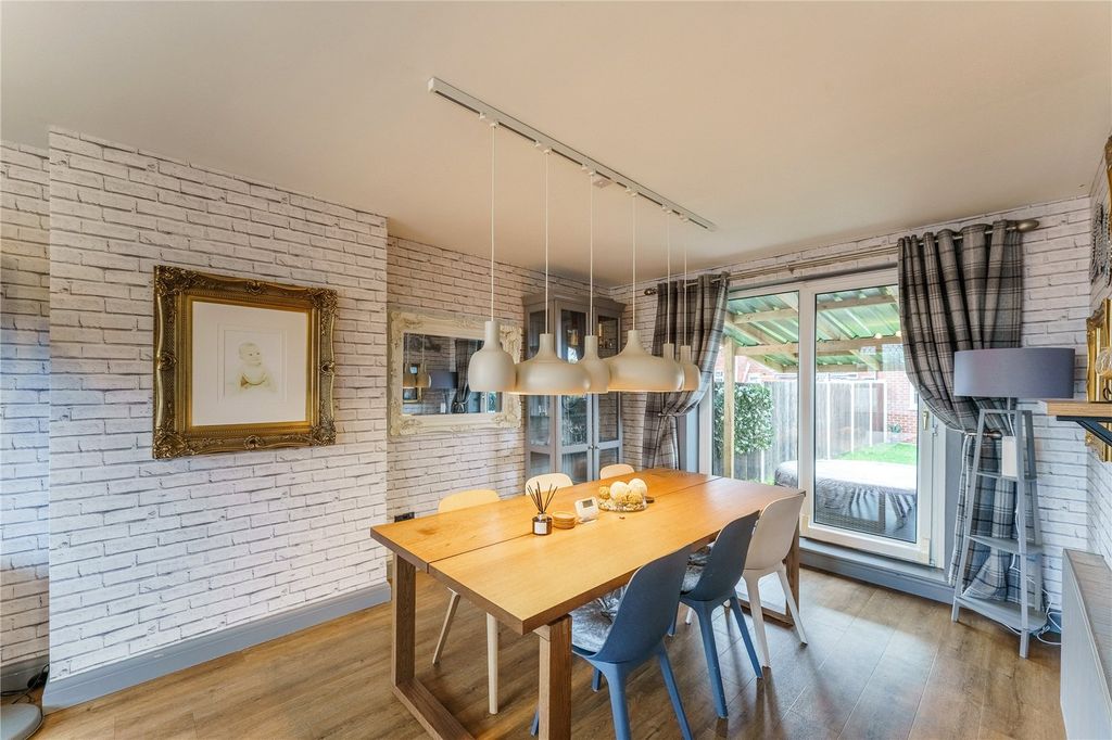 Property photo 3 of 27 Picture No. 41