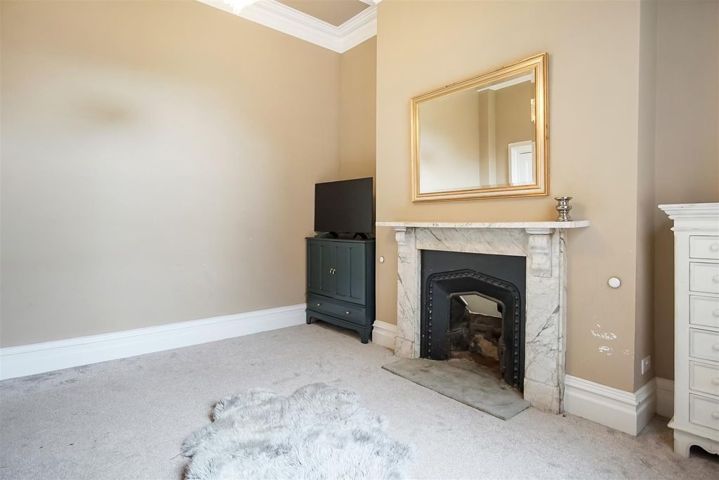 Additional image 6 of 4 bed town house to rentStanhope Road North, Darlington DL3