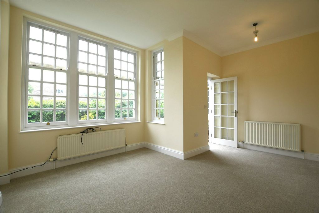 Property photo 3 of 13 Picture No. 05