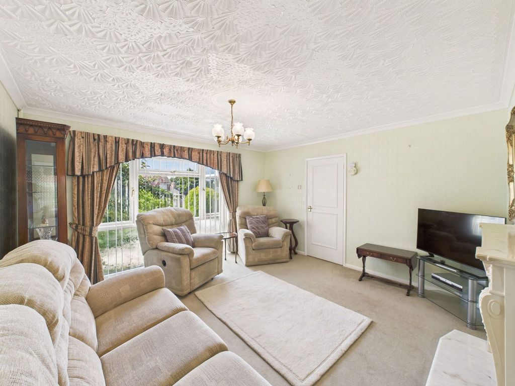Property photo 3 of 19