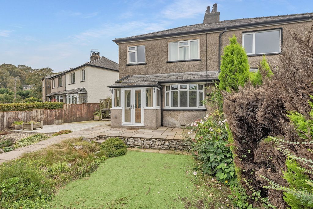 Property photo 1 of 23