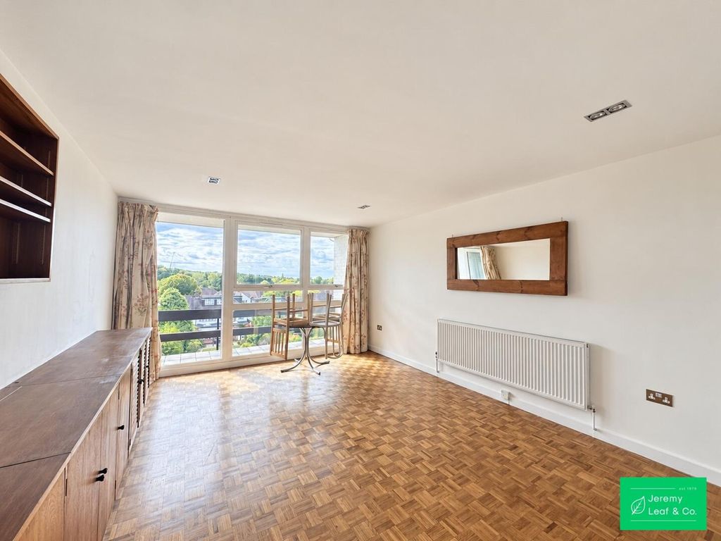 Property photo 1 of 8 Reception Room