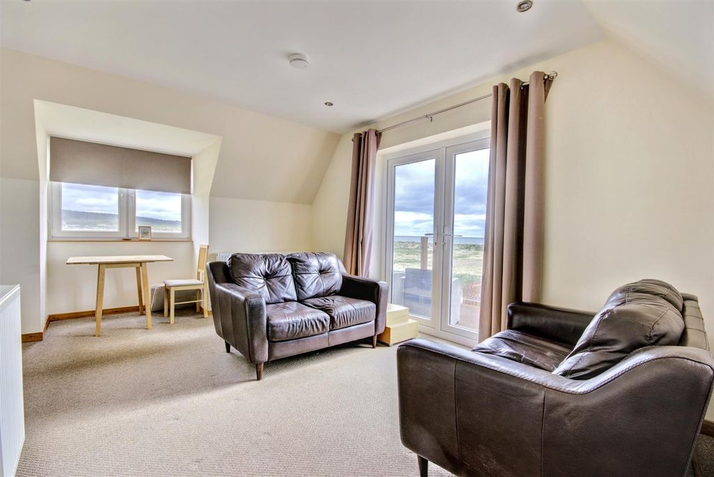 Property photo 2 of 18 Open Plan Sitting Room/Kitchen