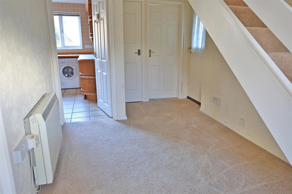 Property photo 2 of 13 Derb2492.Jpg