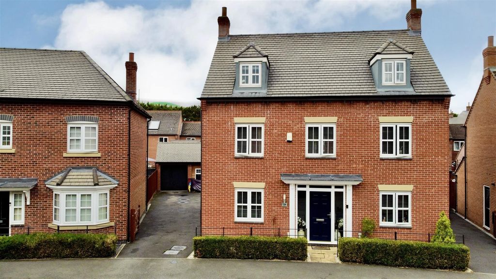 Property photo 1 of 35 1
