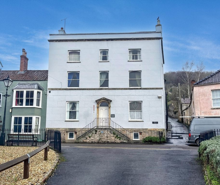 Property photo 1 of 12 Main Image