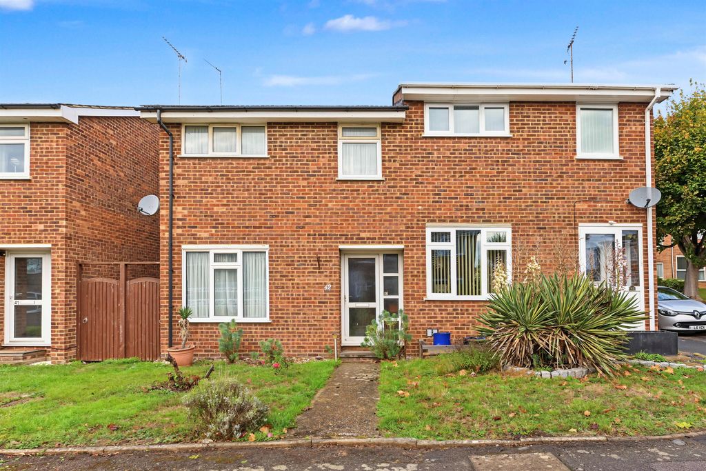 Property photo 1 of 17