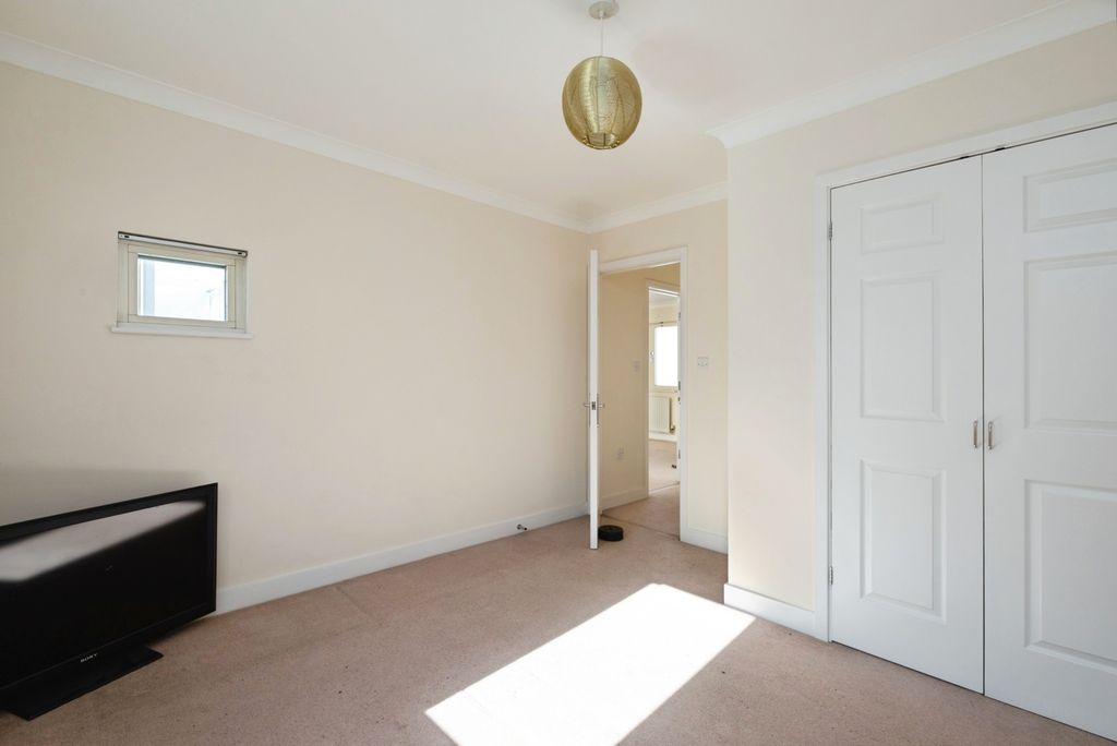 Property photo 3 of 16 Pbox-Img.Jpg