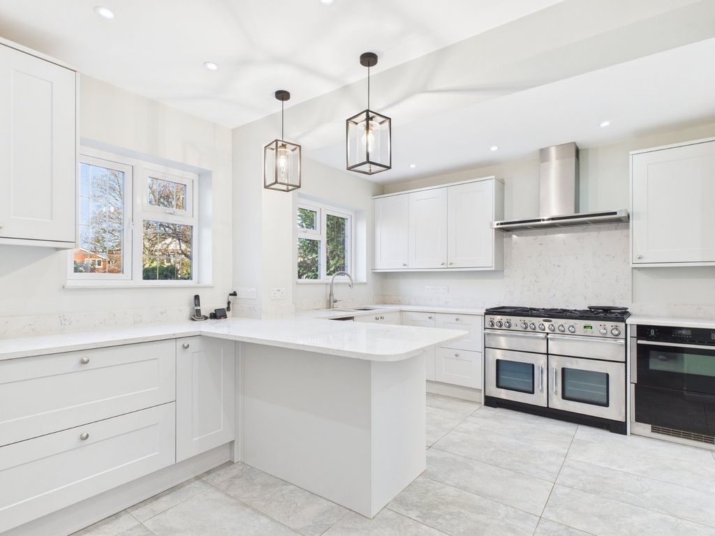 Property photo 2 of 16 Picture No. 50