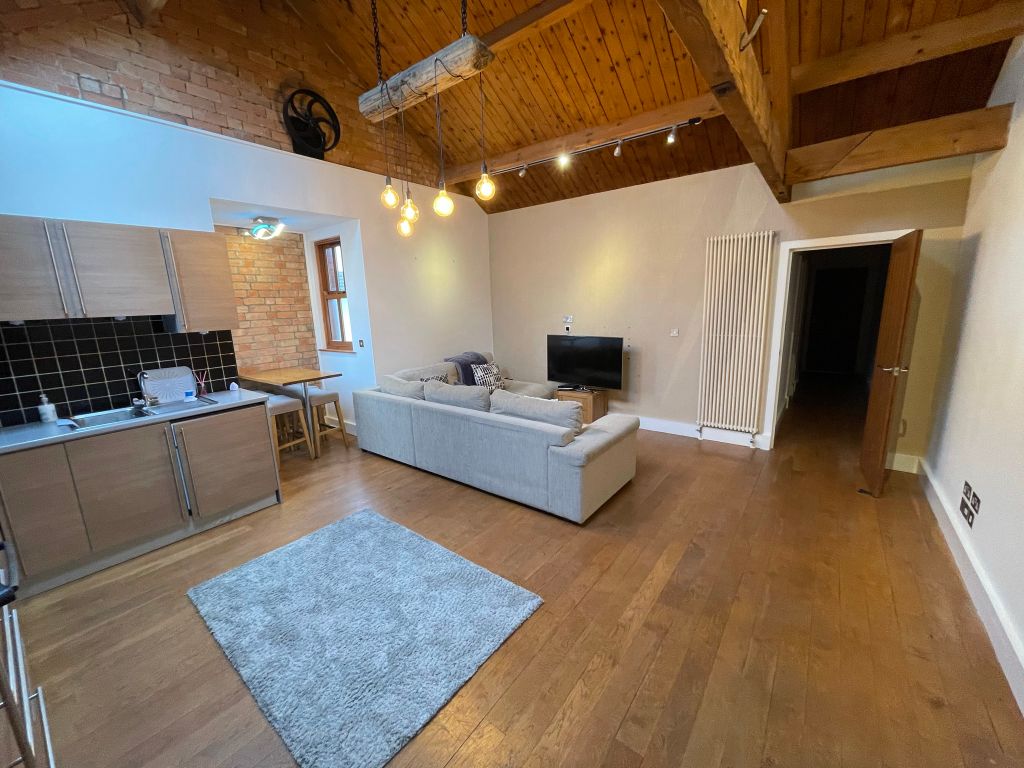 Property photo 3 of 8 Img_0895