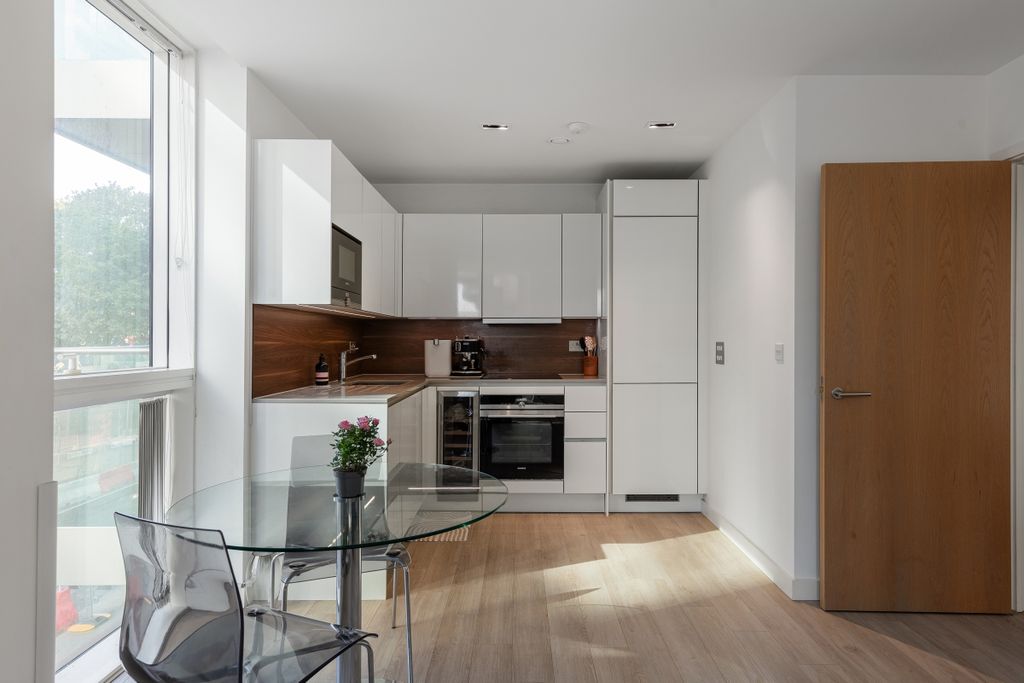 Property photo 3 of 11 094A7420