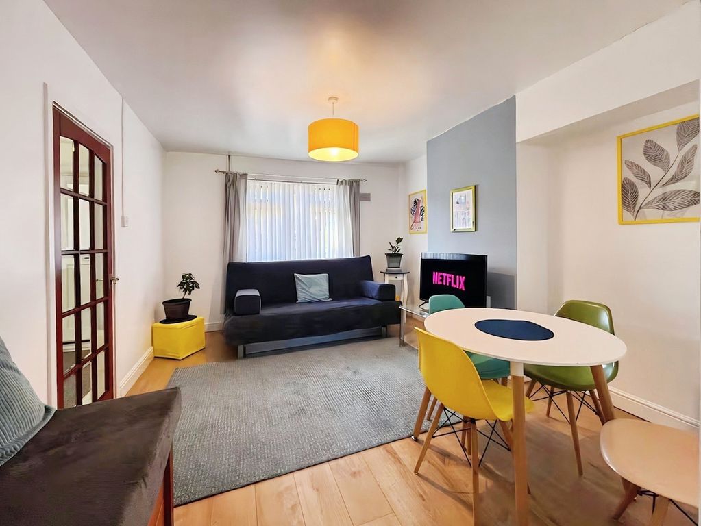 Property photo 2 of 13