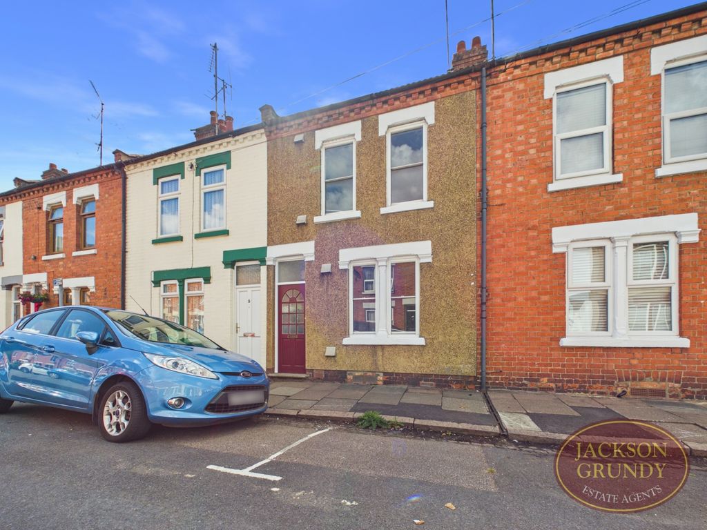 Property photo 1 of 12 Victoria Gardens