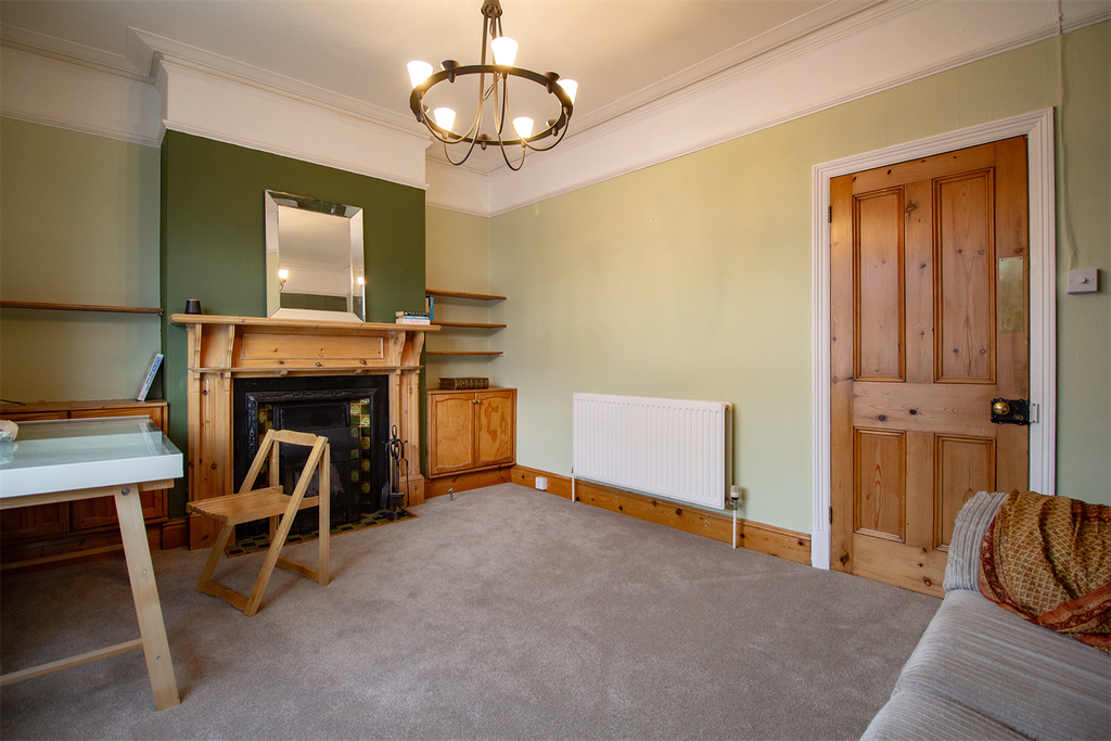 Property photo 2 of 25 Lounge