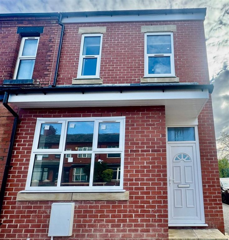 Property photo 1 of 12 Photo-2025-09-30-14-31-15 6.Jpg