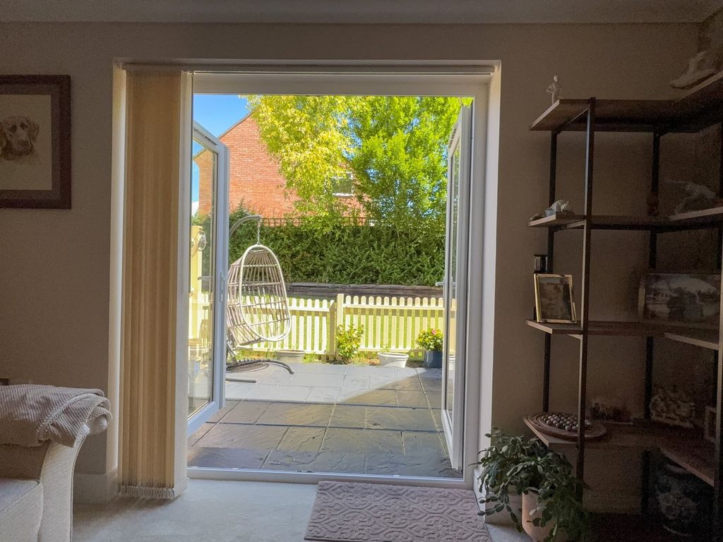 Additional image 17 of 2 bed flat for saleLove Lane, Shaw, Newbury RG14