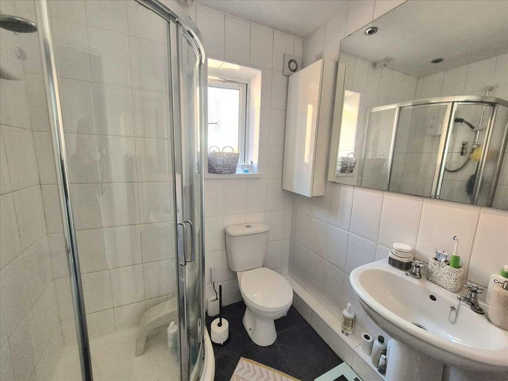 Additional image 17 of 3 bed detached house for saleDerwen Aur, Porth CF39