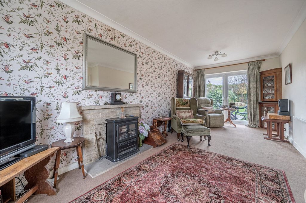 Property photo 2 of 15 Picture No. 04