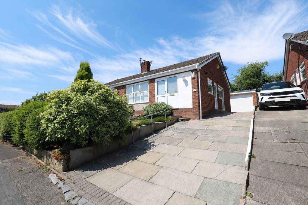 Property photo 1 of 21