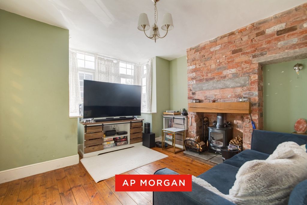 Property photo 3 of 13 Picture No. 10