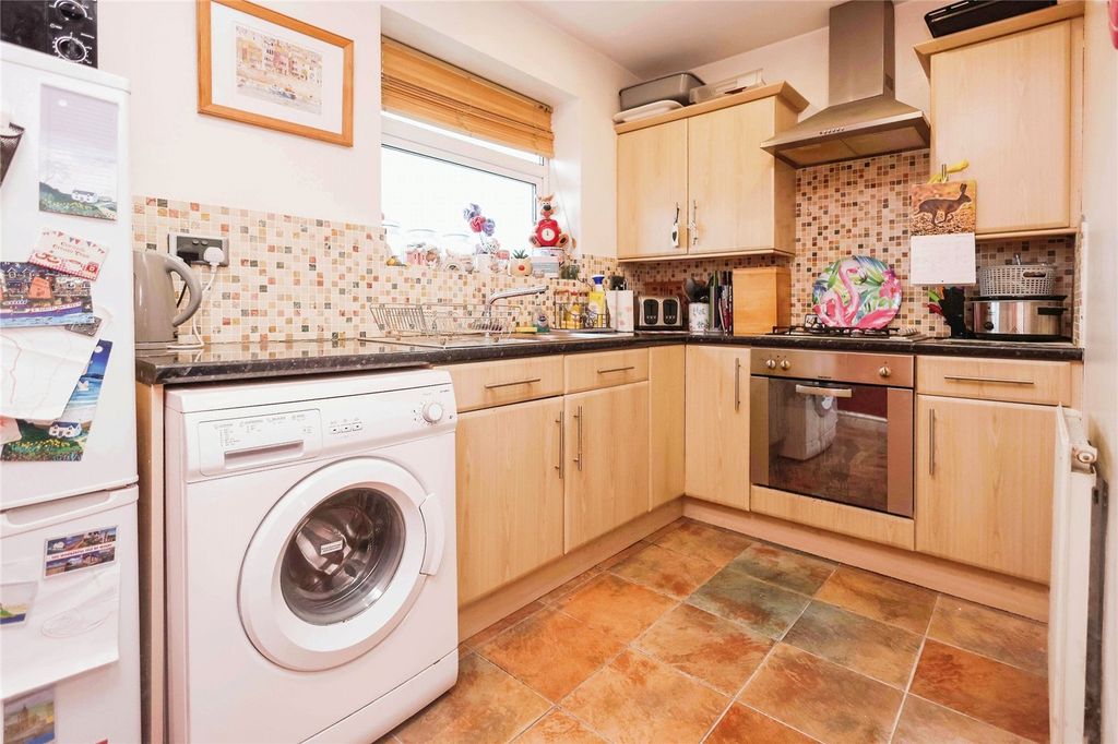 Property photo 2 of 12 Photography