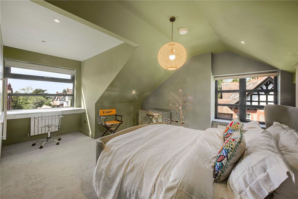 Additional image 22 of 5 bed detached house to rentAlan Drive, Hale, Altrincham, Greater Manchester WA15