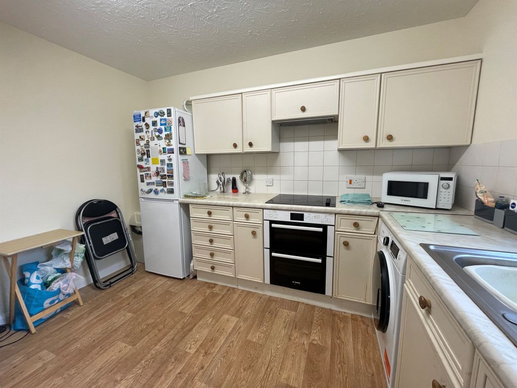 Property photo 3 of 9