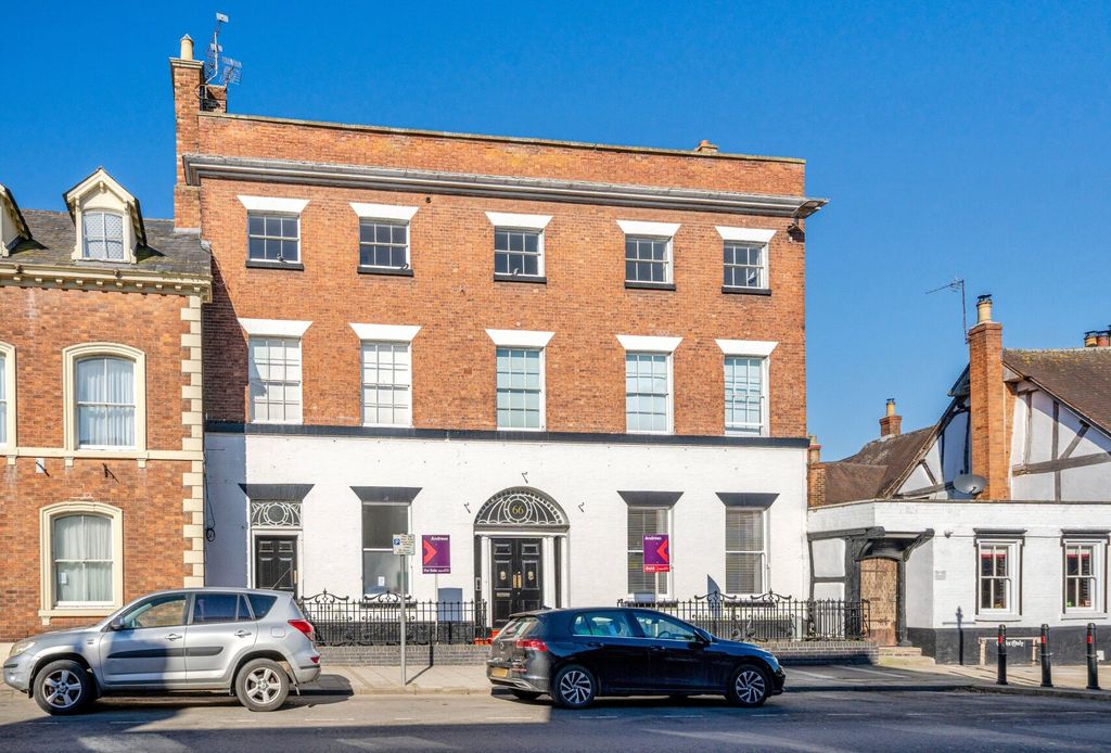 Property photo 1 of 11 Front External